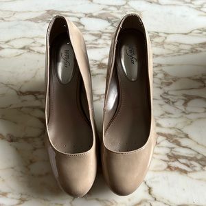 Alfani Nude Pumps Size 9.5